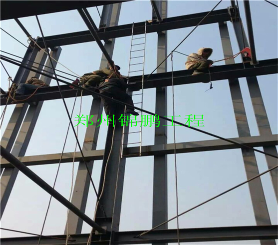 新鄭屋頂現(xiàn)場(chǎng)